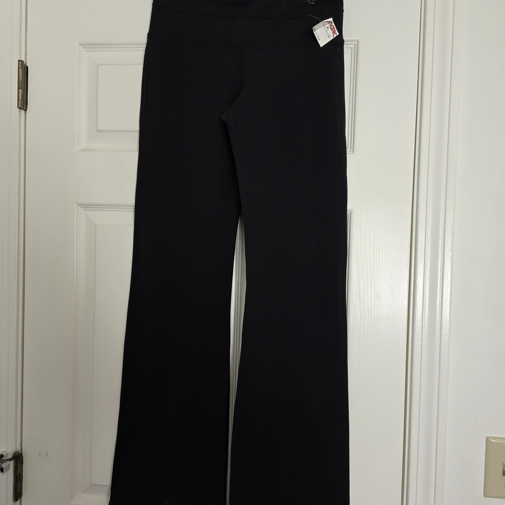 Tantra Active Stretch Flared Black Pants Inseam 32" Sz. (M)